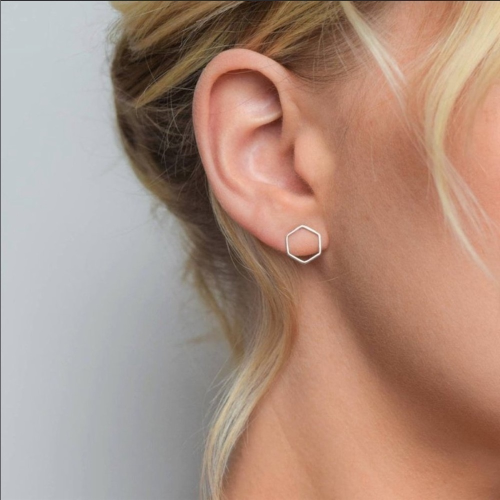 NWT Silver Plated Hexagon 6-point stud Earrings